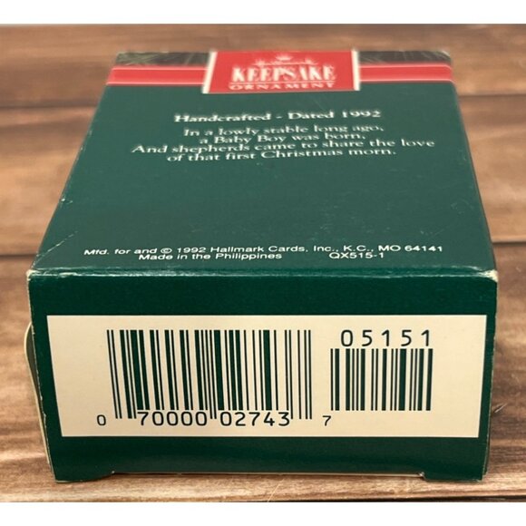 1992 HALLMARK KEEPSAKE ORNAMENT LOVING SHEPHERD QX515-1 LAMB - Picture 4 of 8